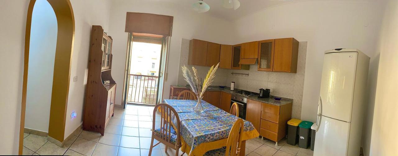 Apartamento Il Tempio Dei Mannesi Nápoles Exterior foto